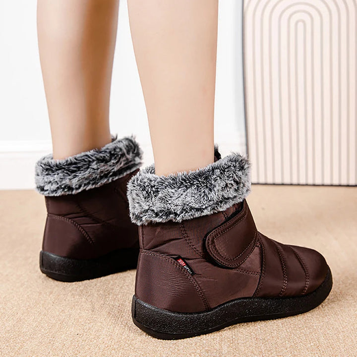 Drune | Damen Wasserdichte Stiefel Aus Schlaufenkaninchenfell