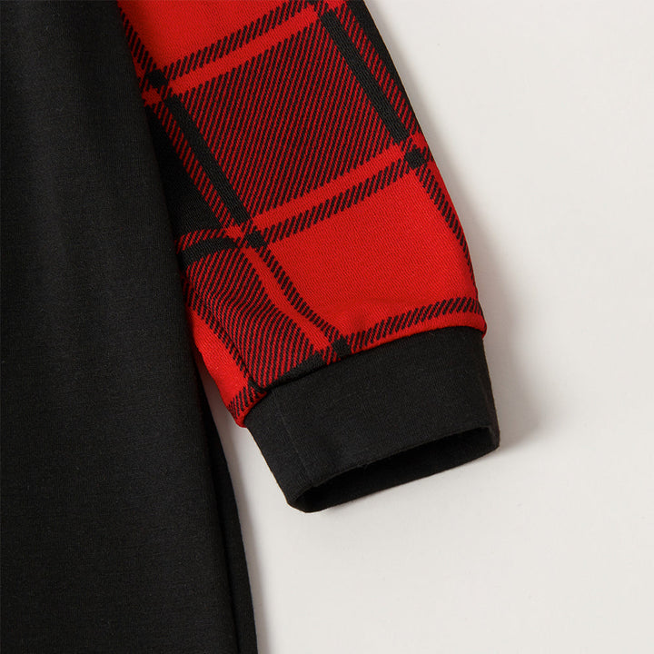 Drune | Rote und schwarze karierte Weihnachts-Pyjama-Set mit Gnom und Weihnachtsmann-Zitaten