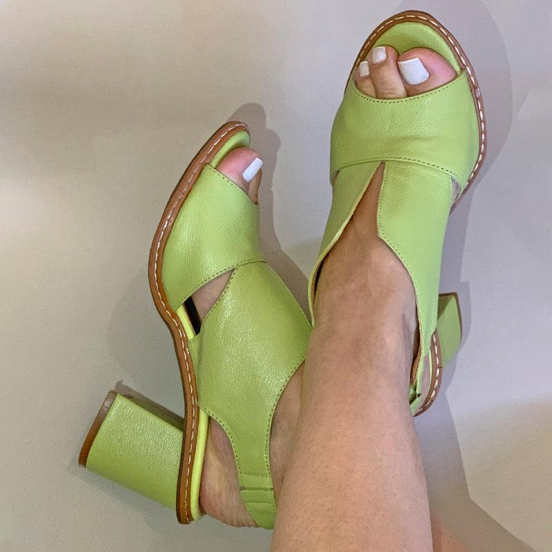 Drune | Unübertroffene Langlebigkeit Und Zeitlose Eleganz in Damensandalen Aus Echtem Leder