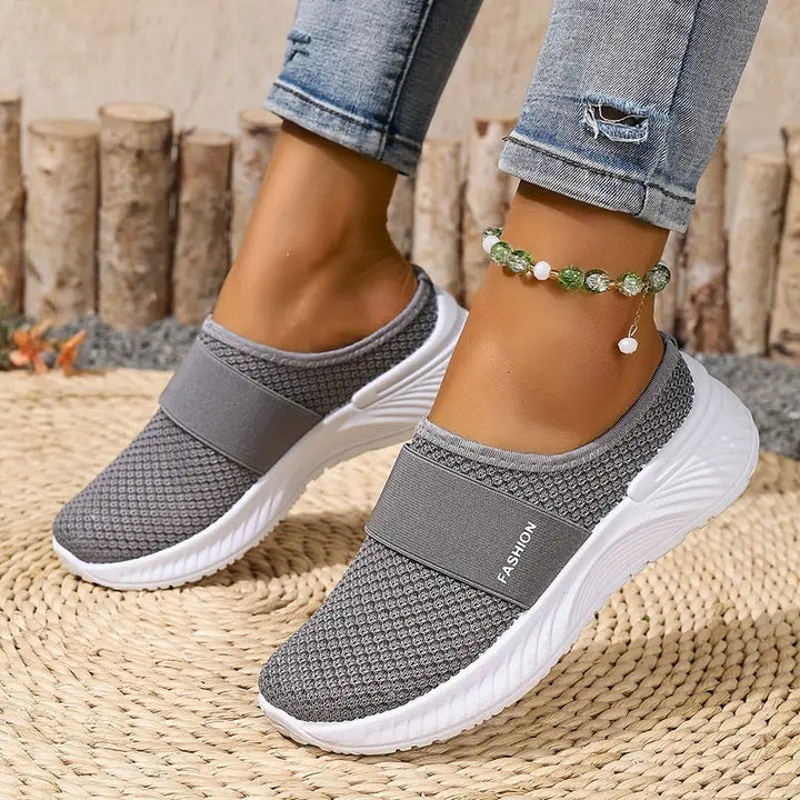 Drune | Orthopädische Slip on Damenschuhe mit Klettverschluss