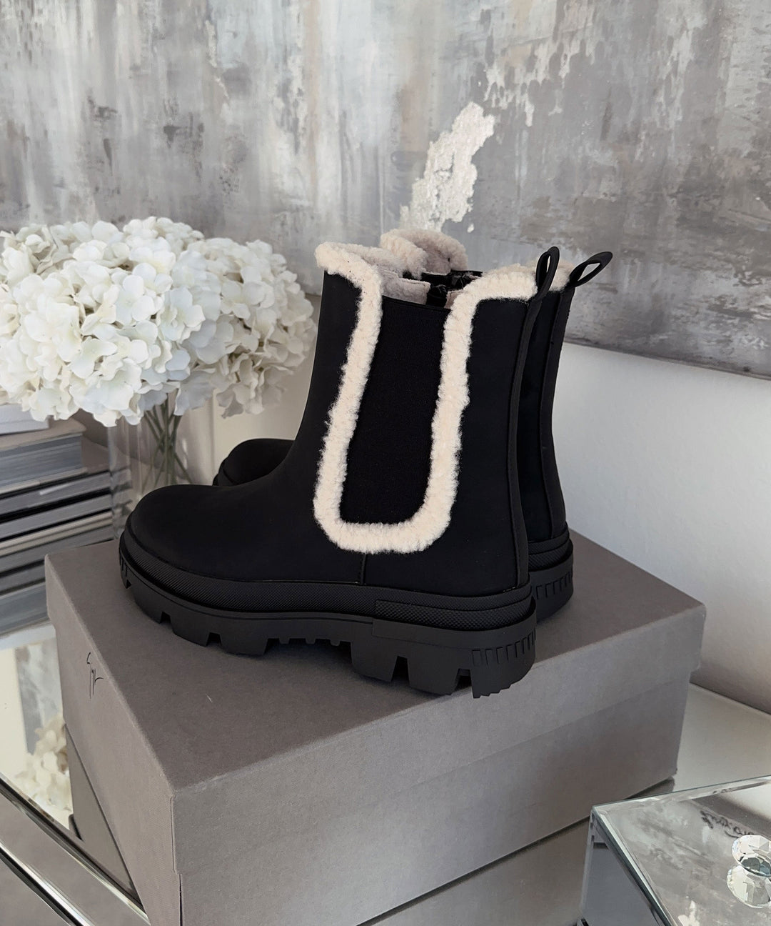 Drune | Schicke schwarze Leder-Stiefeletten