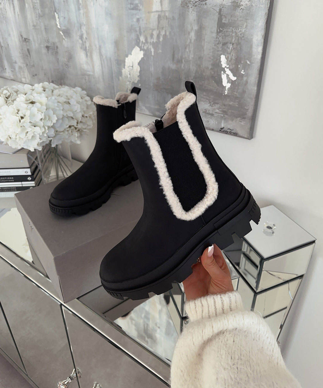 Drune | Schicke schwarze Leder-Stiefeletten