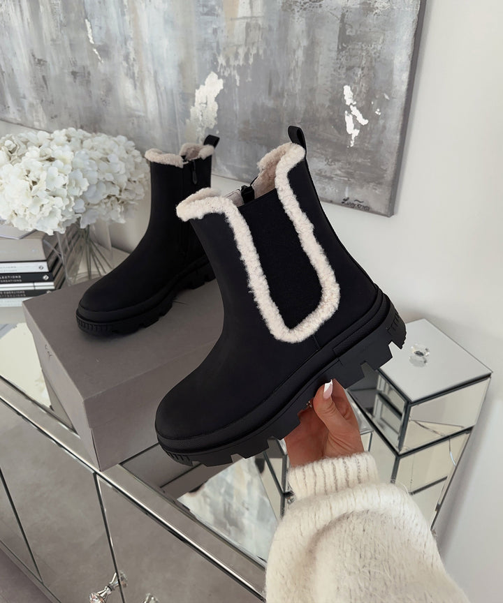 Drune | Schicke schwarze Leder-Stiefeletten