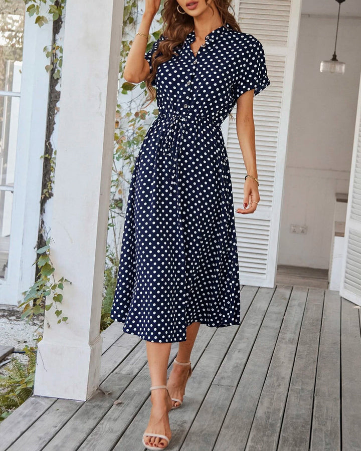 Drune | Punkte-Muster Kleid mit Bindeband und Knöpfen