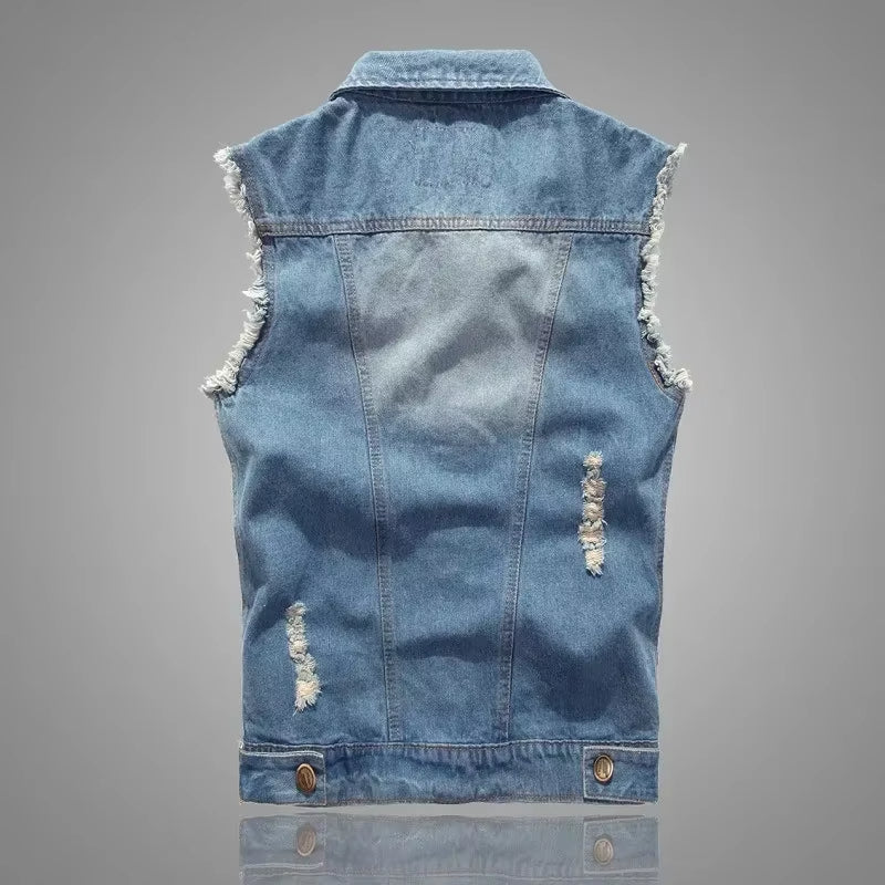 Drune | Zerrissene Denim-Weste