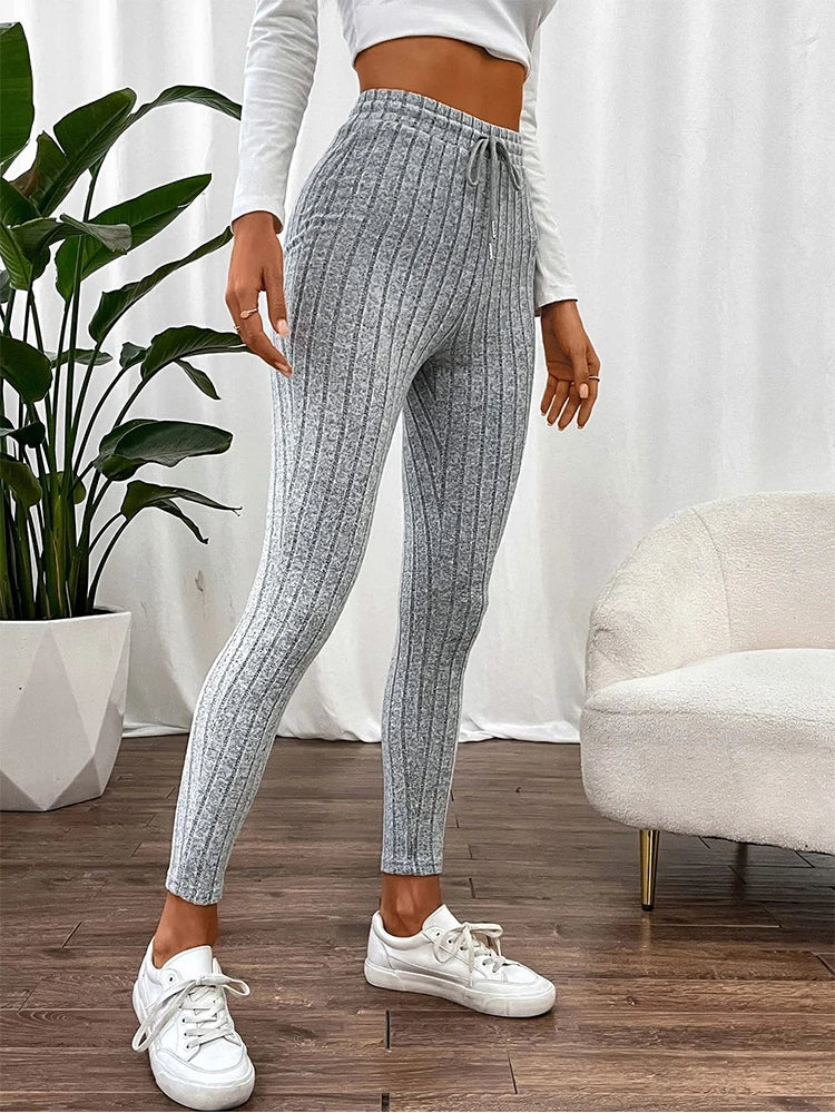 Drune | Rise gerippte Leggings