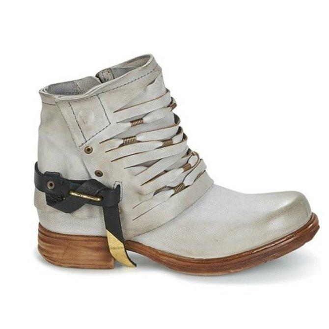 Drune | Bequeme Stiefeletten