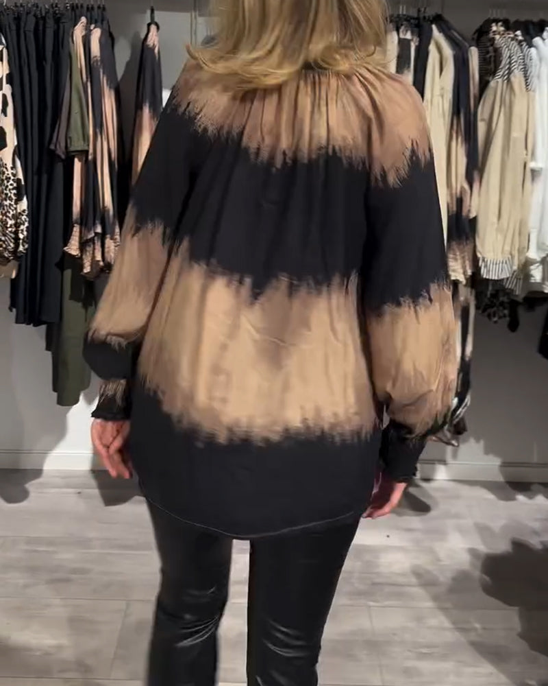 Drune | Bluse mit Farbblockdesign und V-Ausschnitt und Knopfleiste