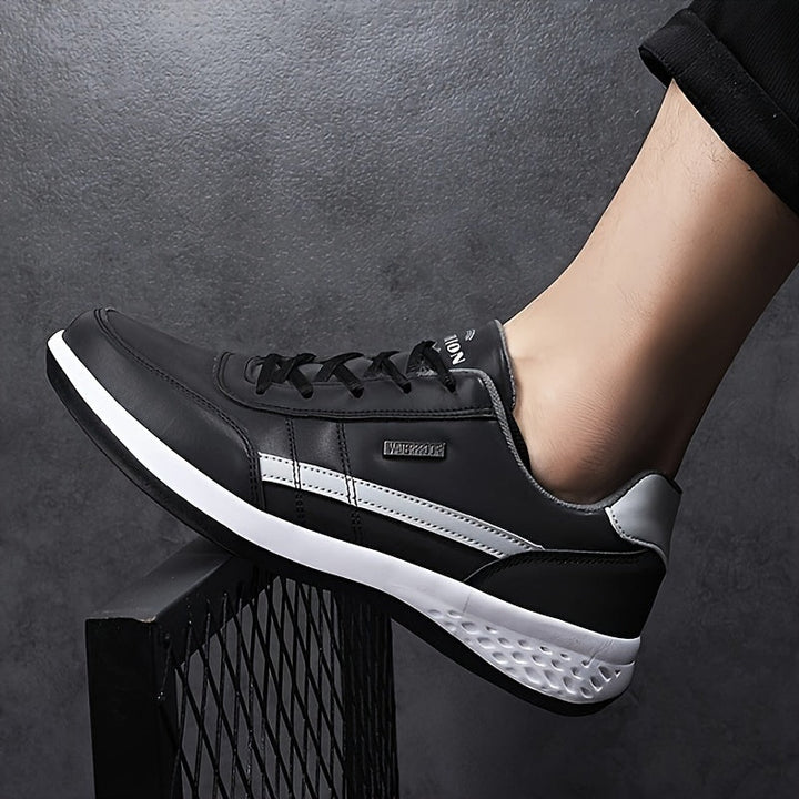 Drune | Große Größen Einfarbige Herrensneaker Mit Weicher Rutschfester Sohle