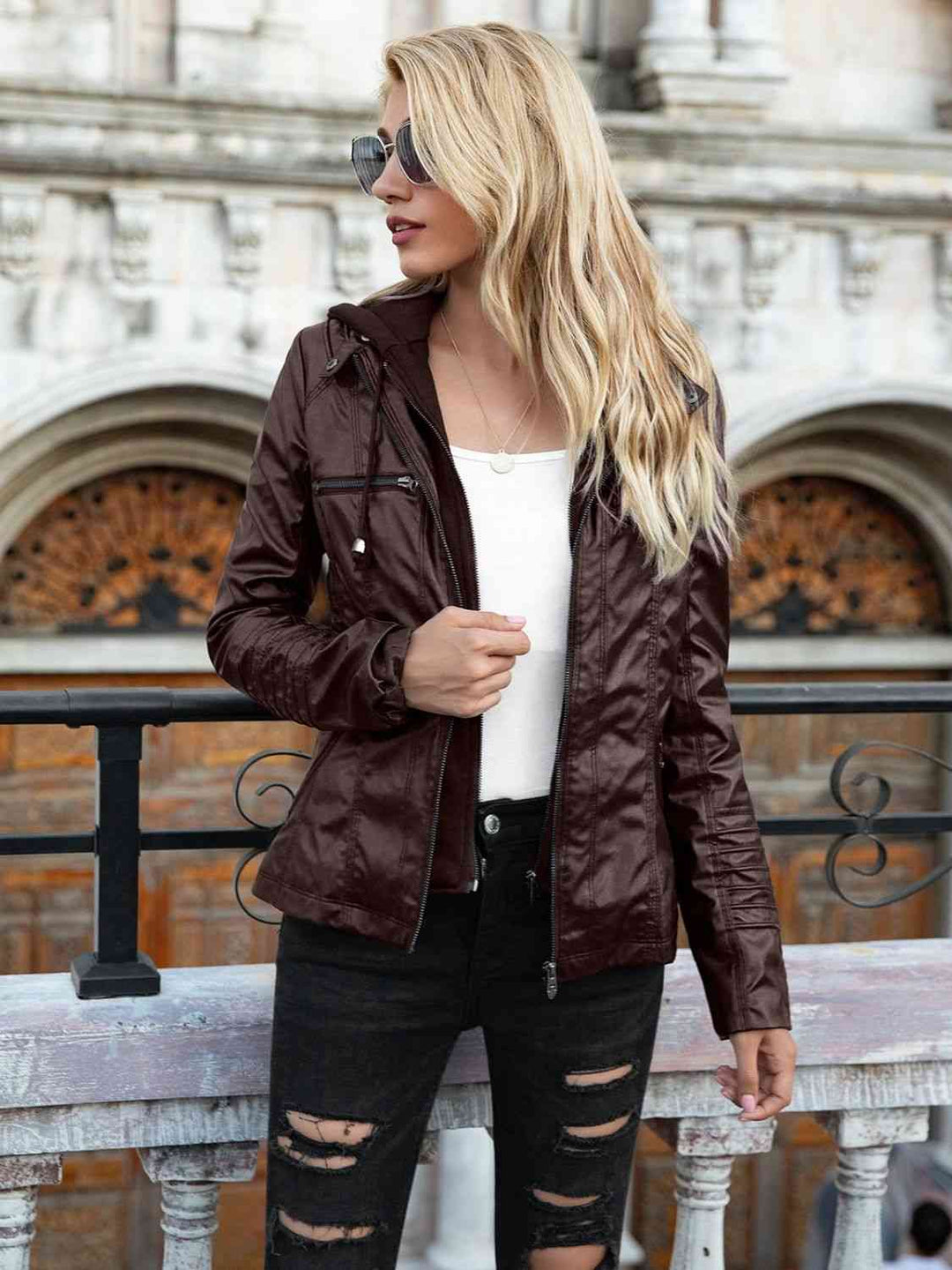 Drune | PU-Jacke mit Kapuze und durchgehendem Reißverschluss