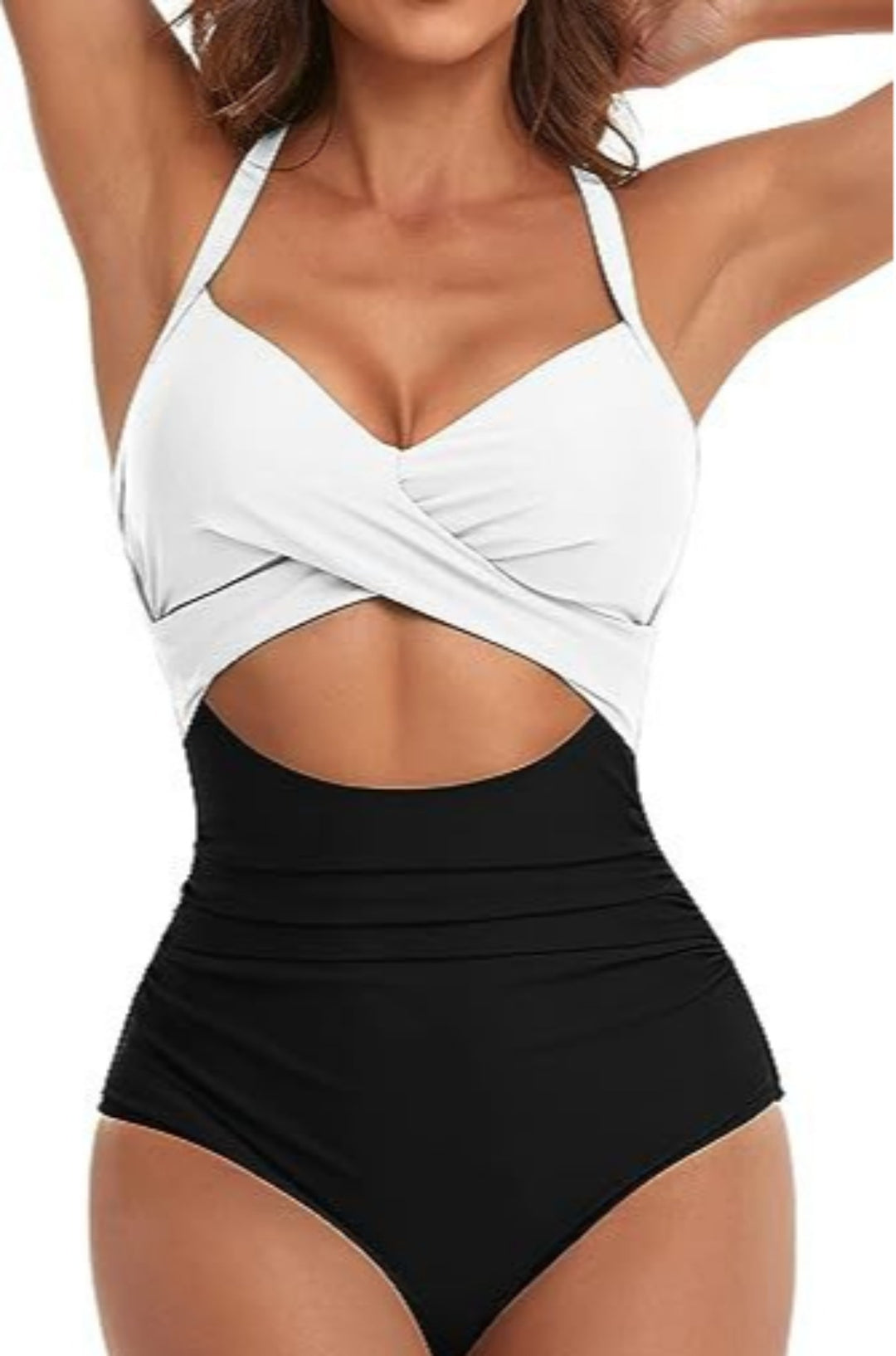 Drune | Hohler rückenfreier Bikini mit engen Trägern