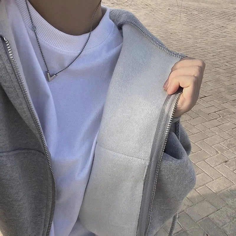 Drune | Stilvoller kurzer Kapuzenpullover