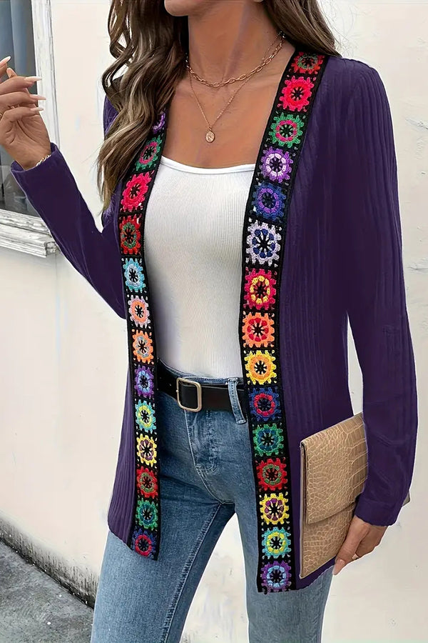 Drune | Strickcardigan mit Blumenrand und langen Ärmeln