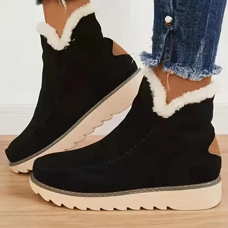 Drune | Damenstiefel Aus Plüschigem Lammfell
