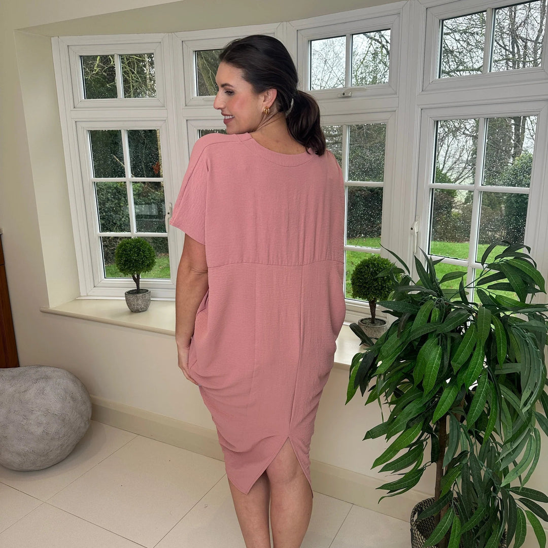 Kleid mit V-Ausschnitt | Unser Bestseller 2024