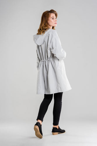 Drune | Wasserdichte Atmungsaktive Regenjacke Mit Kapuze Für Damen