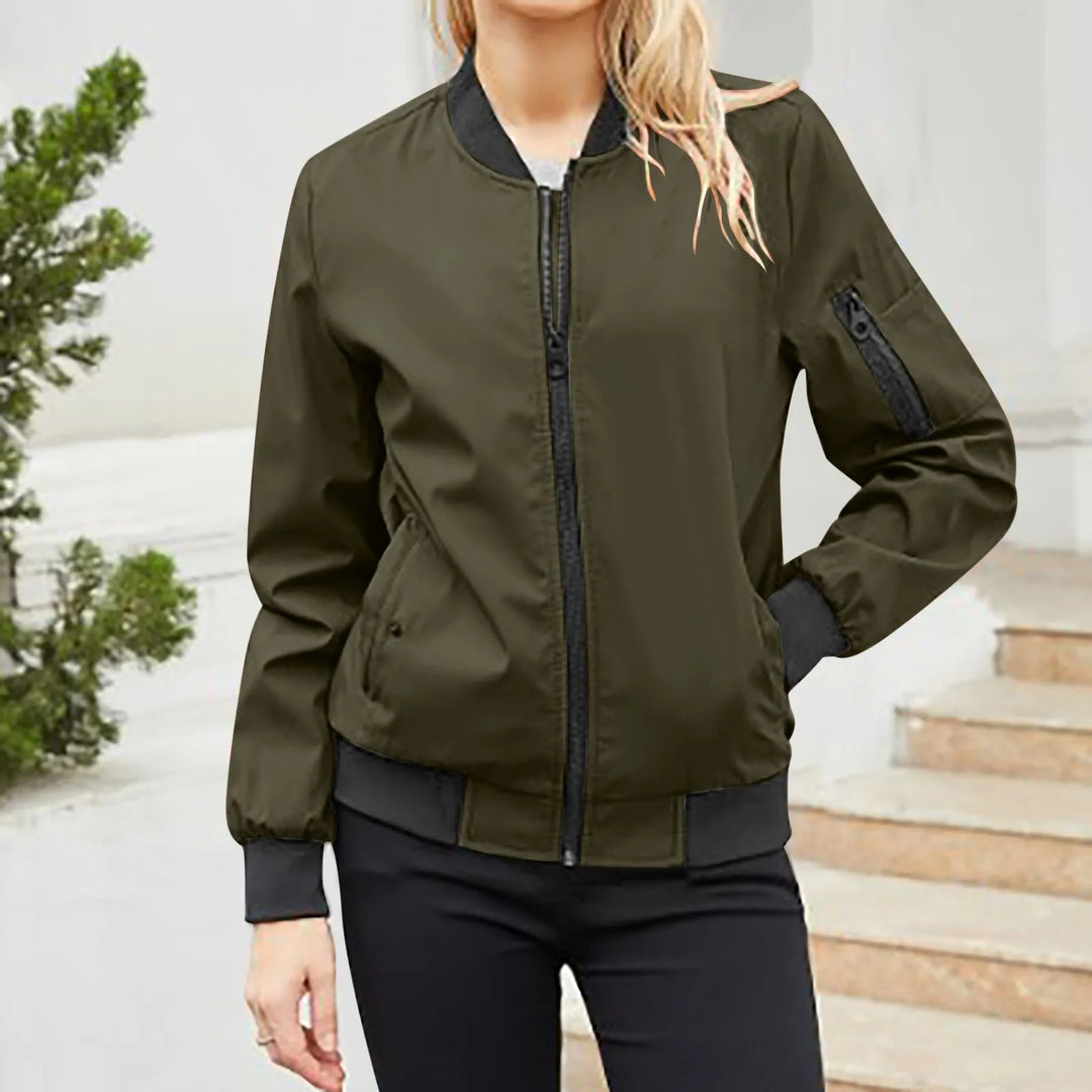 Drune | Windjacke mit Kapuze und Streetwear Look