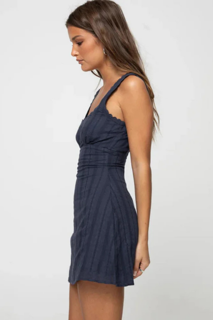 Drune | Schickes Sommerkleid für Damen