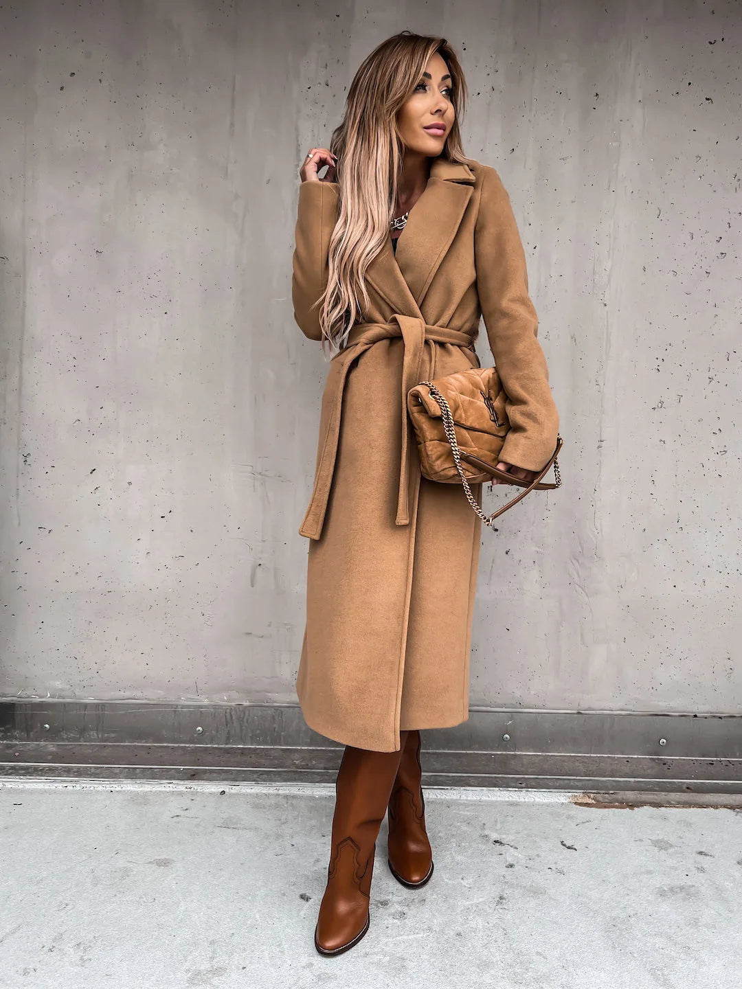 Drune | Stilvolle Wollmischung Damenjacke mit Gürtel