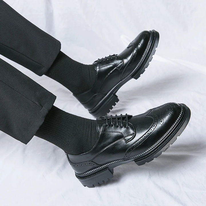 Drune | Modische Herrenschuhe Mit Brogue Design Und Robuster Sohle