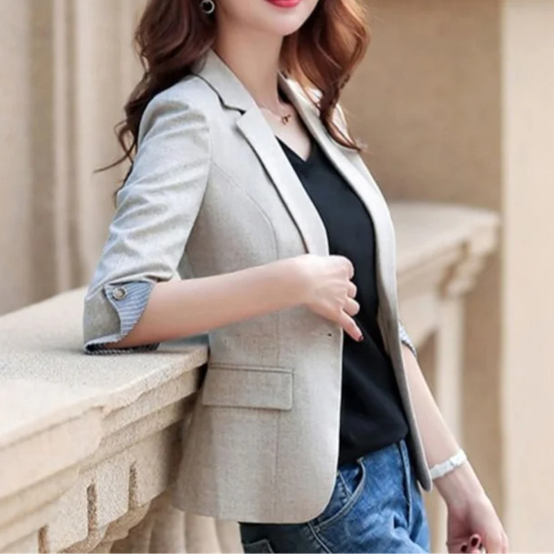 Drune | Eleganter Damenblazer mit Knopfdetails Ideal für Das Büro