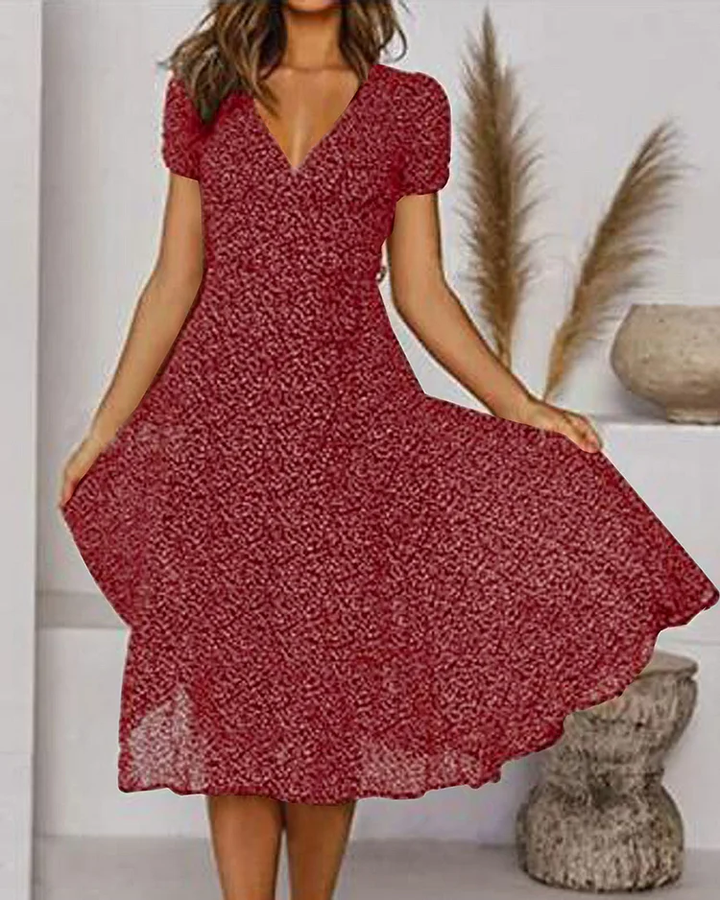 Drune | Druckseide Chiffonkleid mit Kurzen Ärmeln und V-Ausschnitt für Damen
