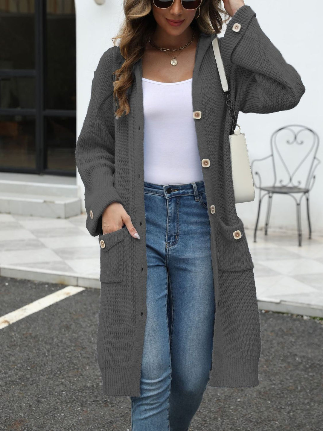 Drune | Lange Strickjacke Knopfverschluss Zeitlos und Bequem