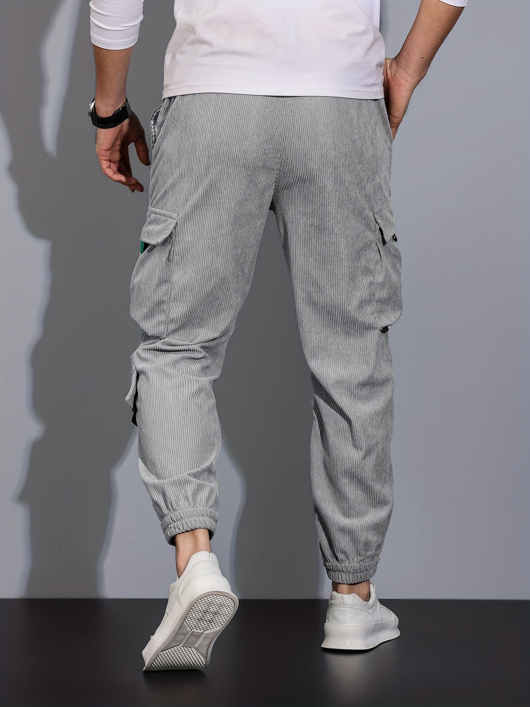 Drune | Schwarze Cargo-Hose für Herren