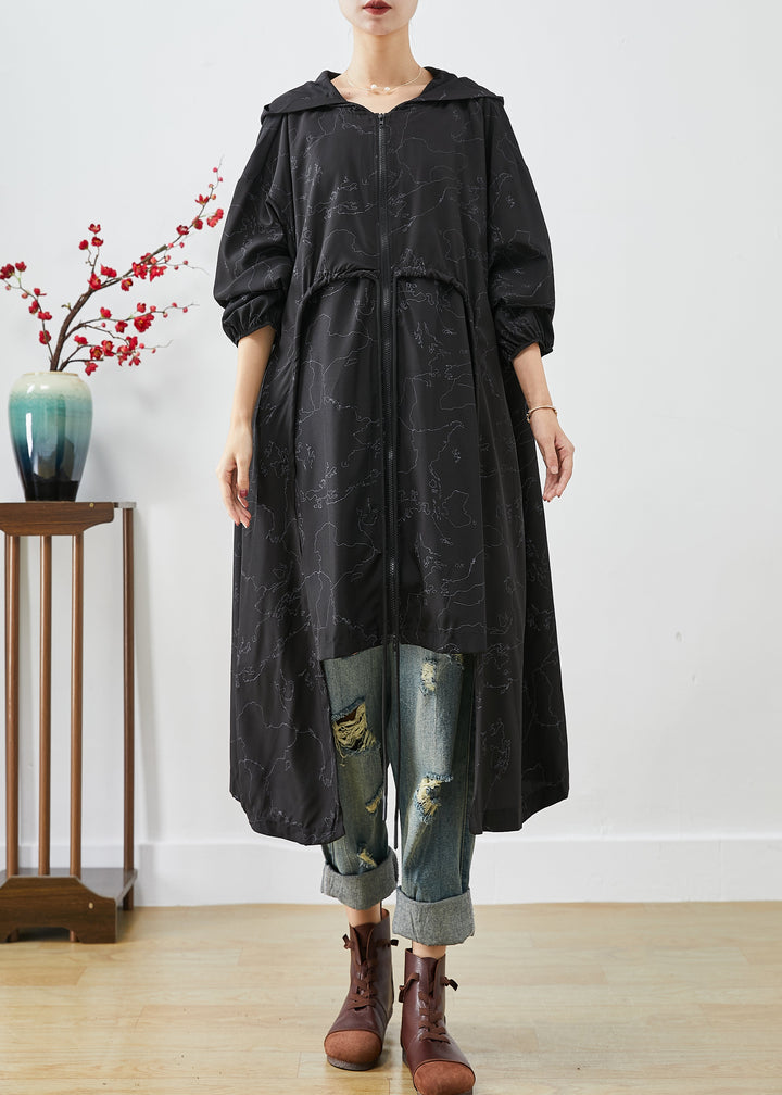 Drune | Schwarze asymmetrische übergroße Print-Kapuzentrenchcoats