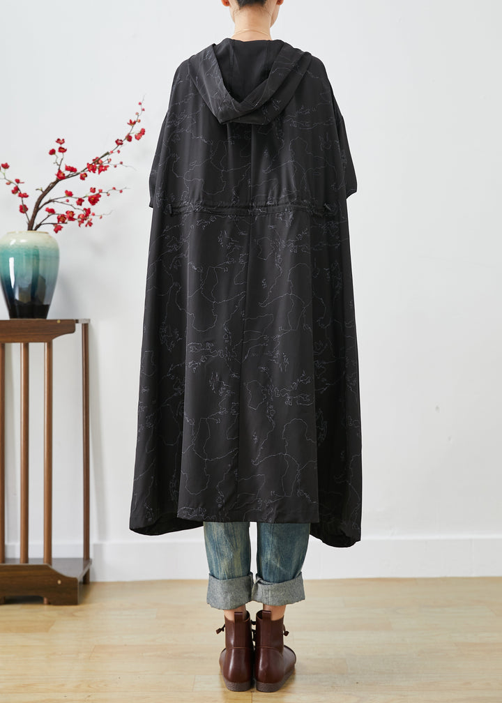 Drune | Schwarze asymmetrische übergroße Print-Kapuzentrenchcoats