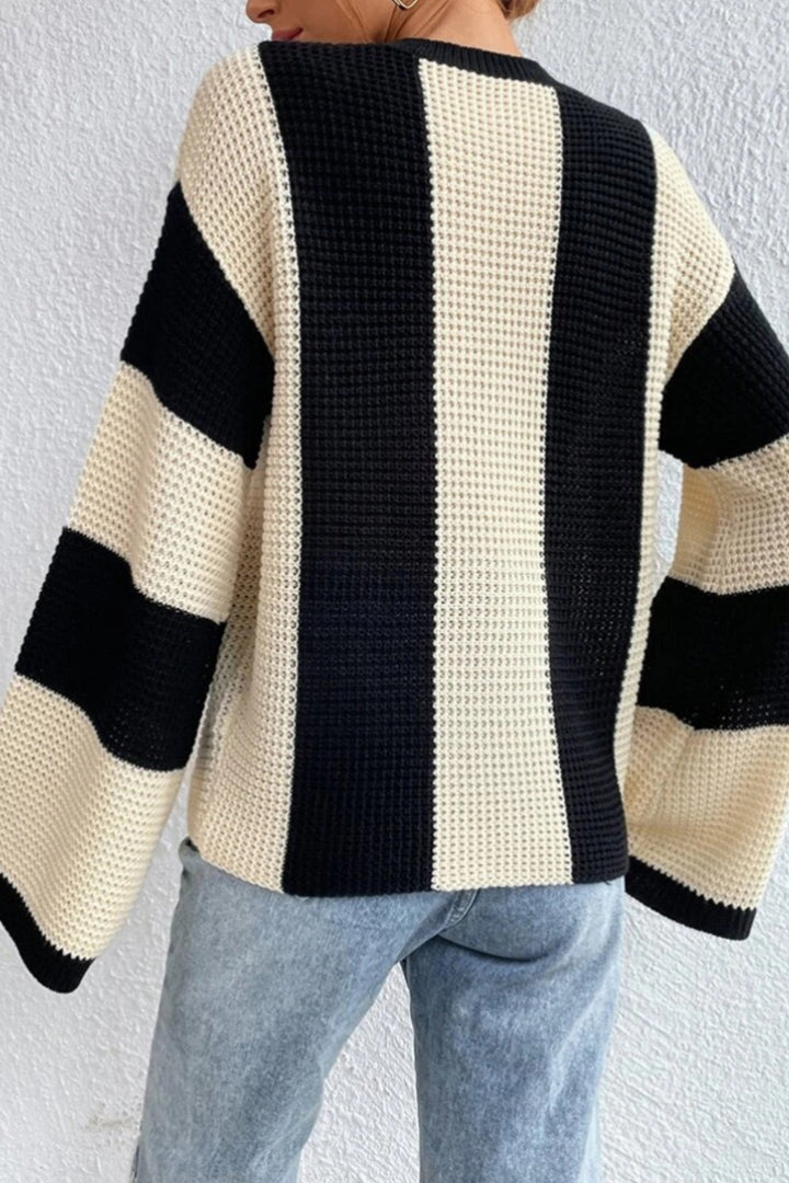 Drune | Glocke mit Kontraststreifen Pullover mit Strickärmeln