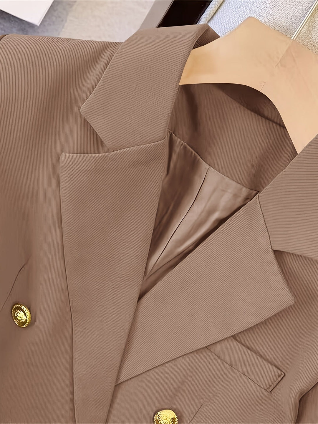 Drune | Eleganter Slim Fit Damen Blazer Mit Goldenen Knöpfen