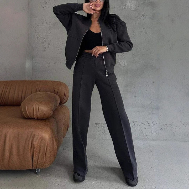 Drune | Zweiteiliges Set mit Reißverschlussjacke und weitem Bein in Sportstyle