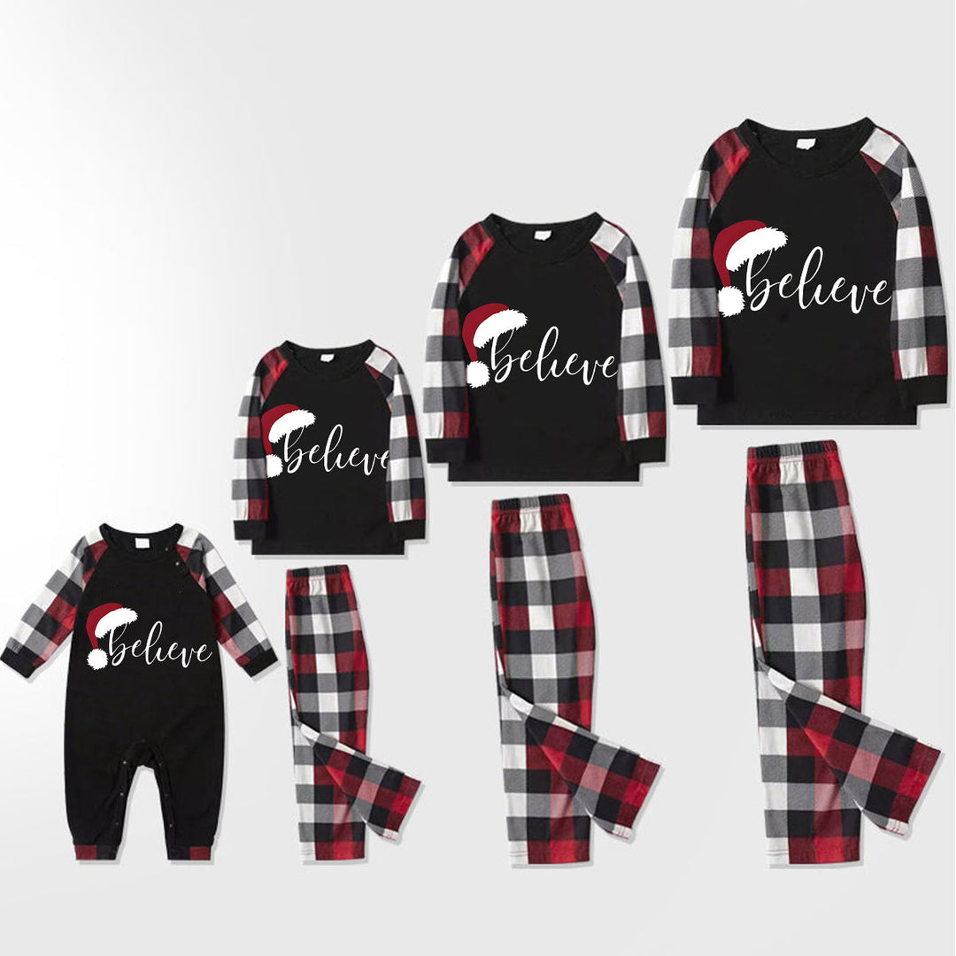 Drune | Weihnachts passende Familienpyjamas Buchstaben Druck Schwarz Weiß Karos Pyjama Set 2025