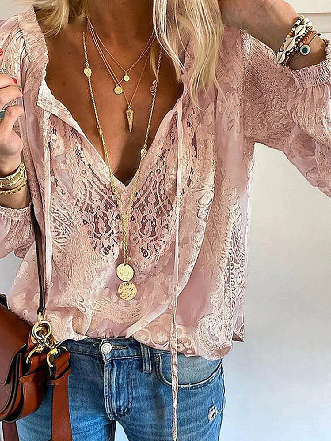 Drune | Exklusive Bluse mit Spitzenverzierungen