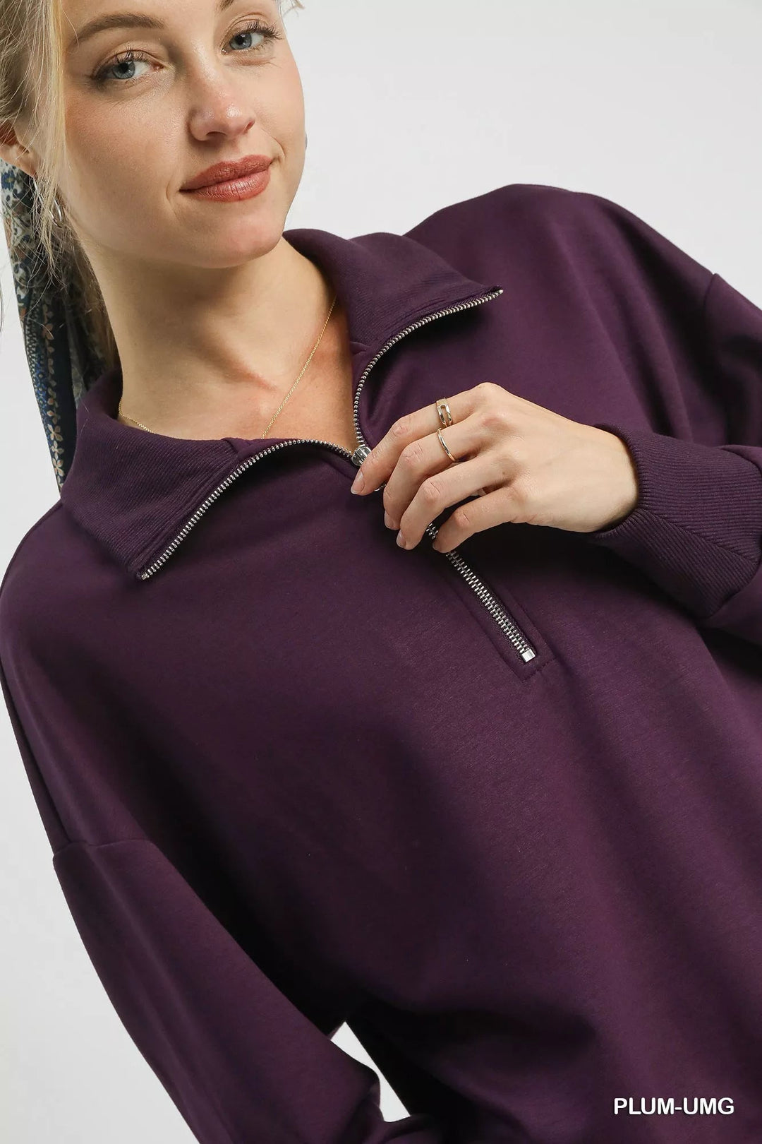 Drune | kuscheliger Pullover mit halbem Reißverschluss