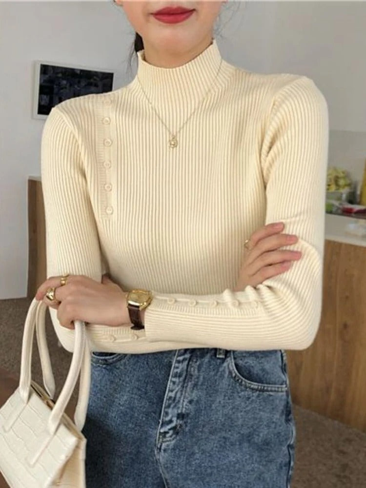 Drune | Eleganter Pullover mit Zierknöpfen und Stehkragen