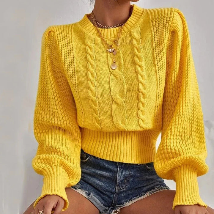 Drune | weicher Strickpullover mit stylischem Kettendetail