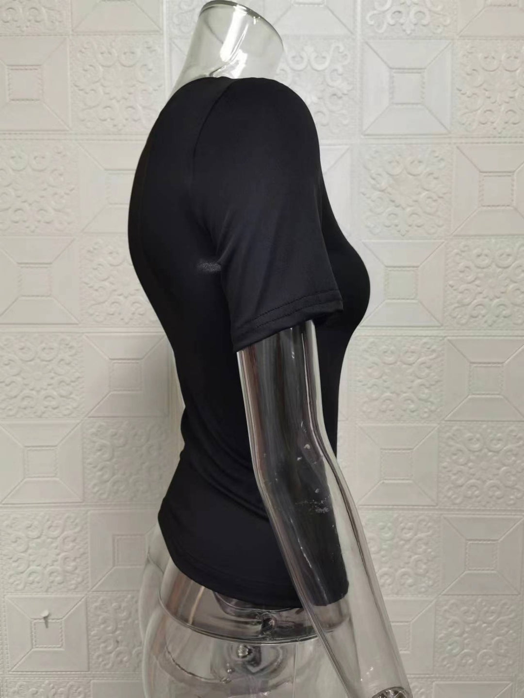 Drune | Einfarbiges Slim-Fit-Unterhemd