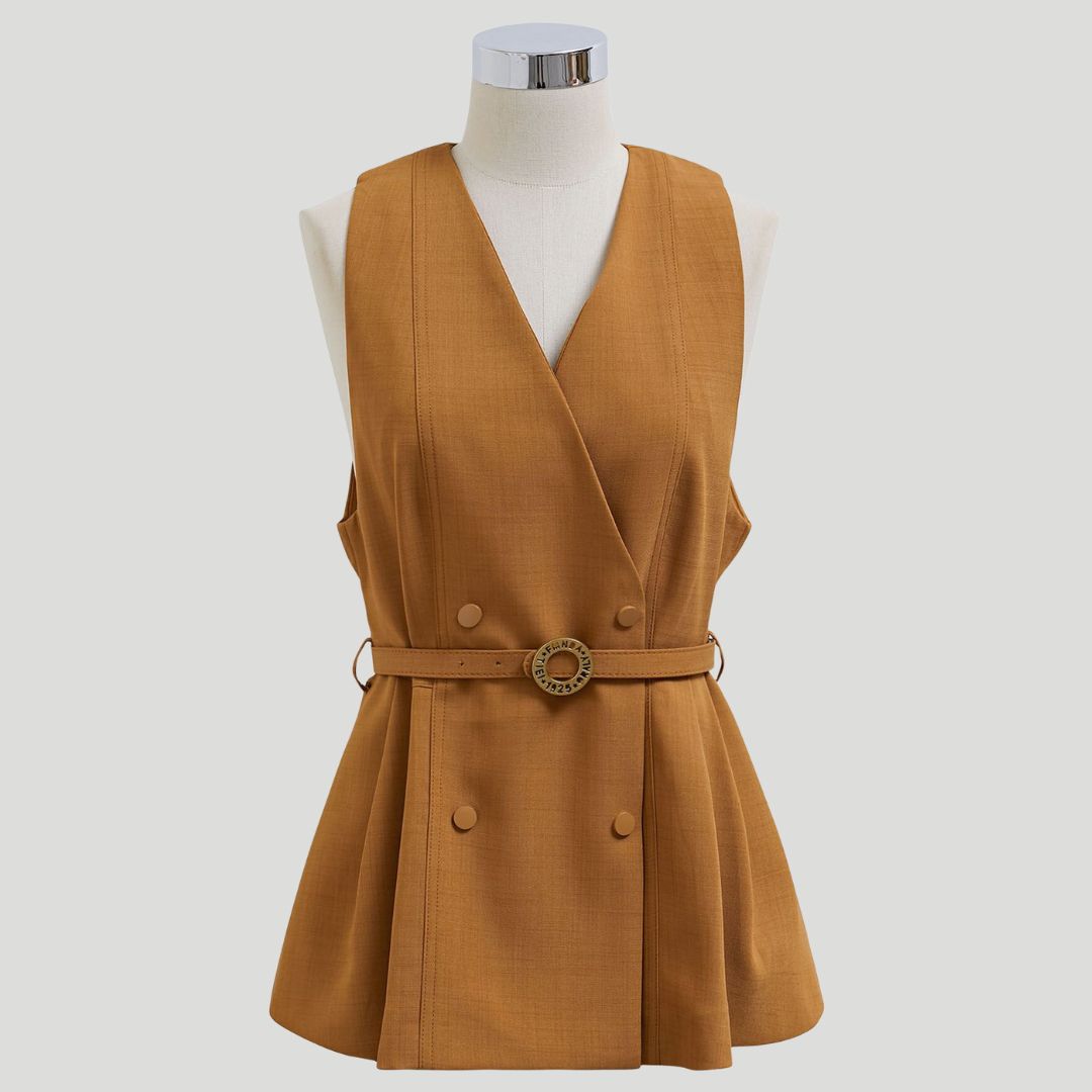 Drune | Peplum-Jacke mit auffälligem Kragen und tailliertem Design