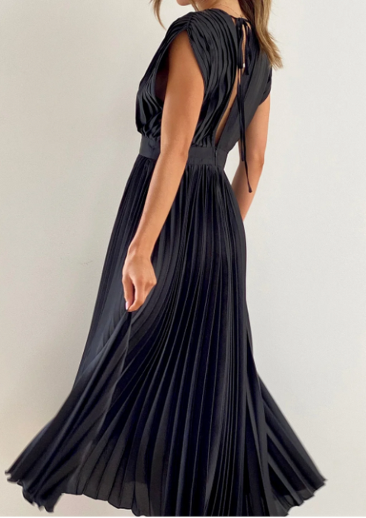 Drune | Elegantes Maxikleid Aus Leichtem Stoff
