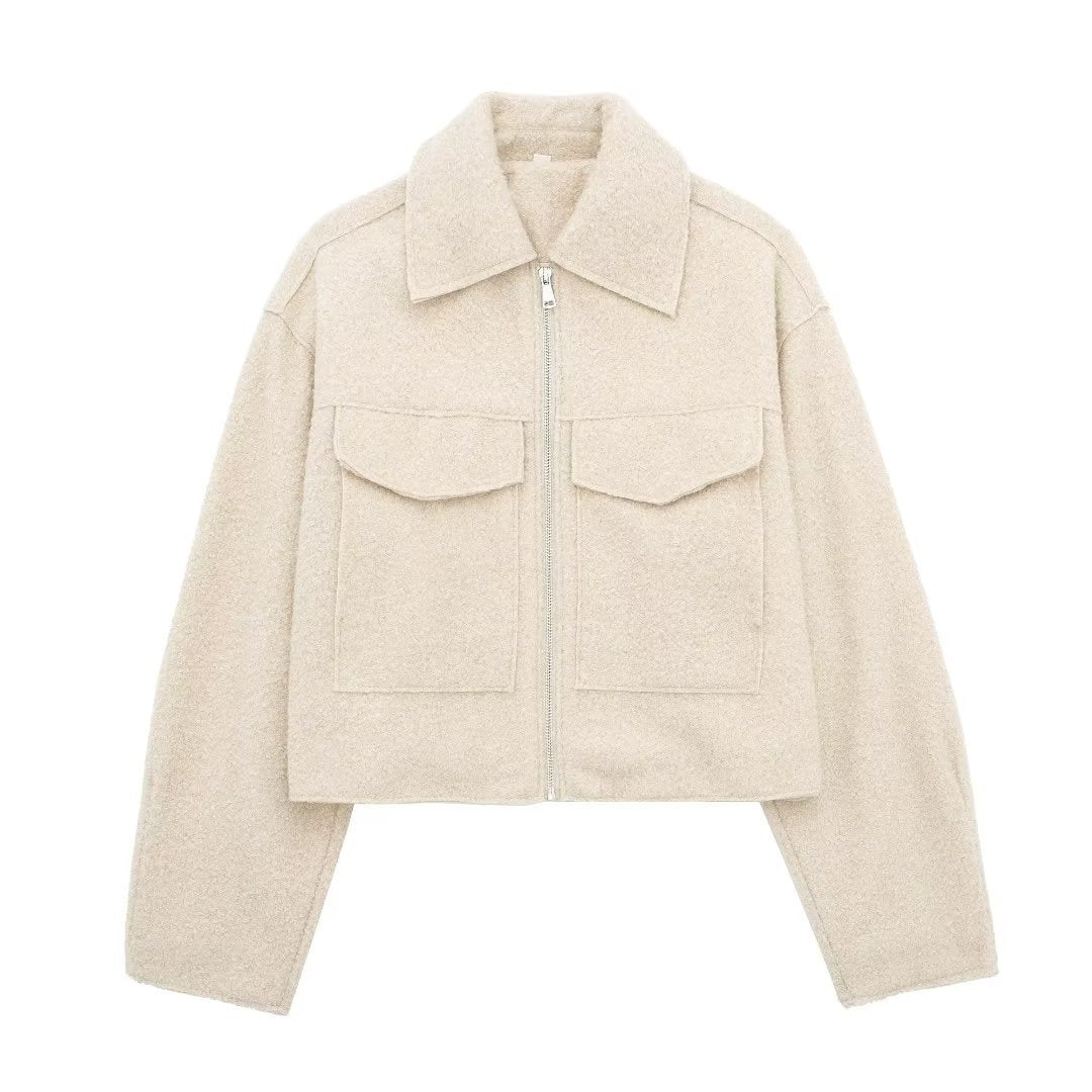 Drune | Kurze Wolljacke Scharfer Kragen Strukturiert und Warm