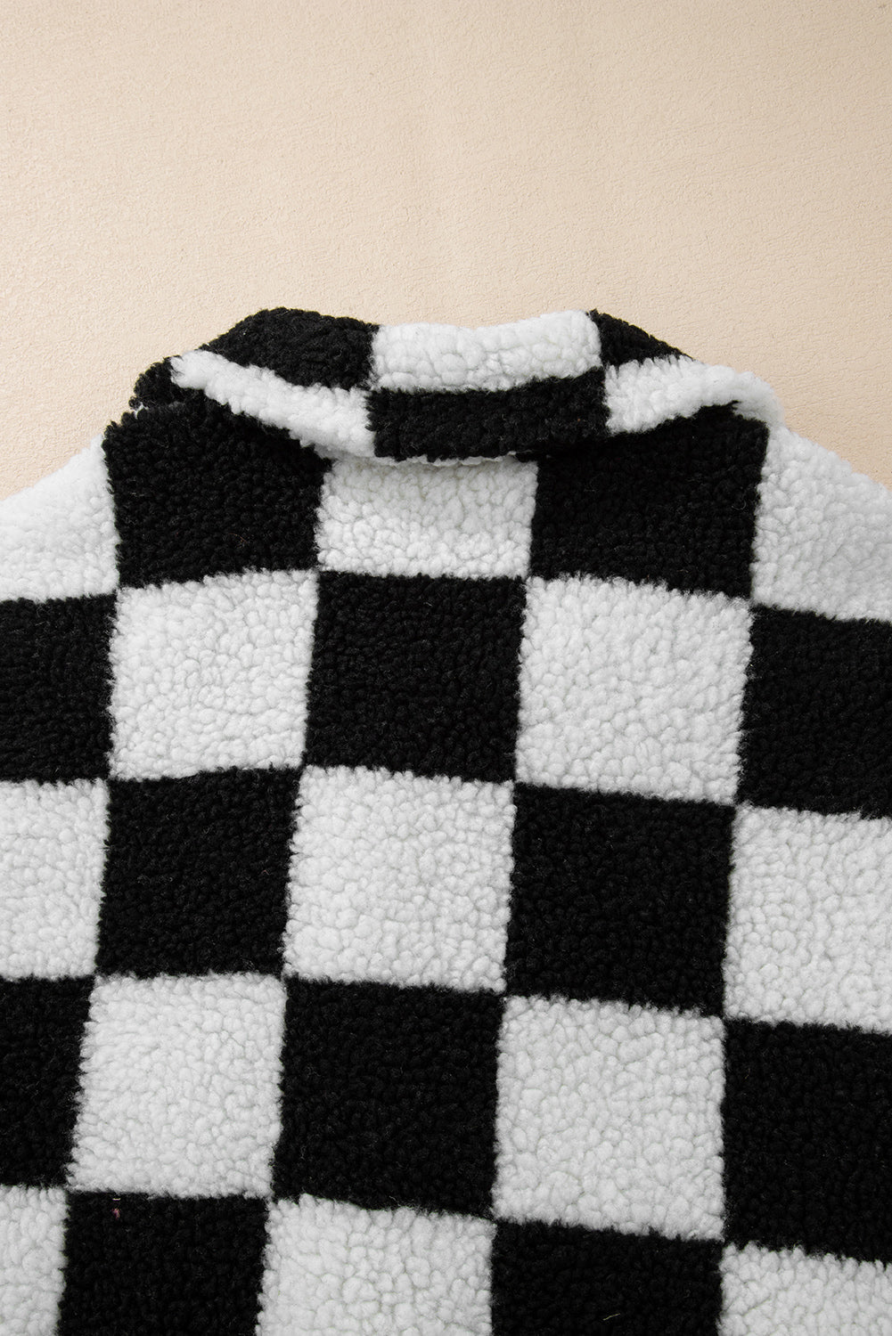 Drune | Gitter Sherpa Jacke Polyester Warm und Trendy Produktbeschreibung: