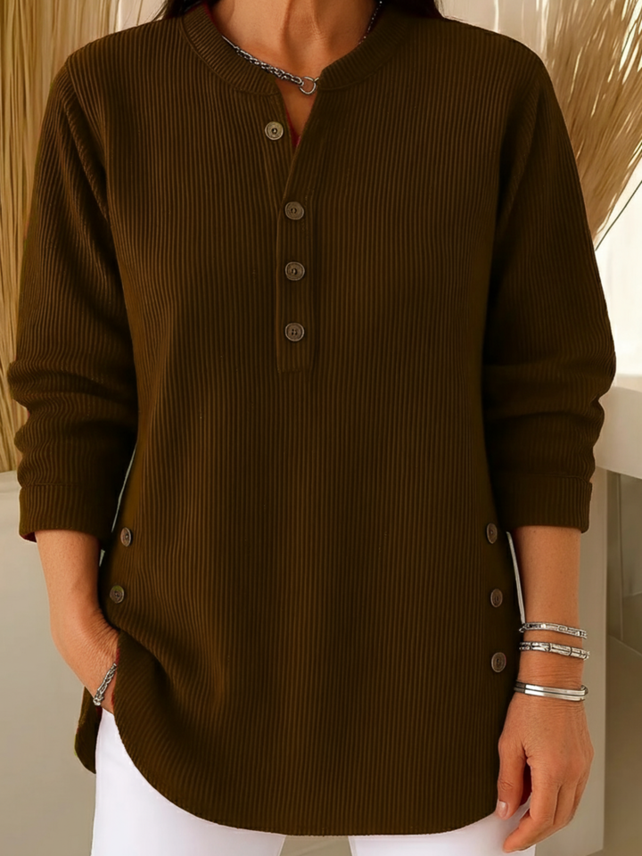 Drune | Gemütlicher Pullover mit schickem Knopfdetail