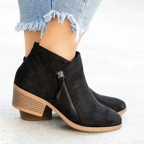 Entspannte Lederstiefeletten Mit Niedrigem Absatz Drune