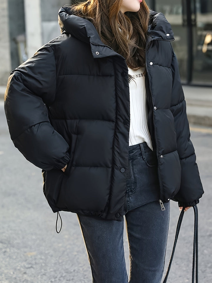 Drune | kurze warme Pufferjacke mit Kapuze für Damen - Perfekt für Outdoor-Aktivitäten