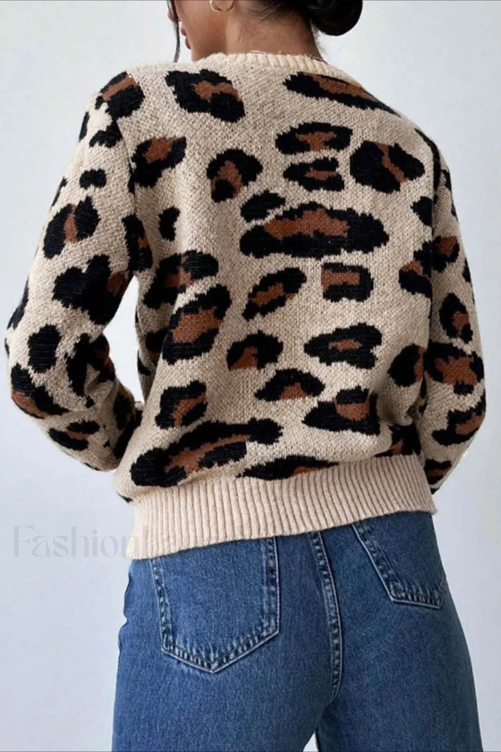 Drune | Pullover mit Farbfeld und Leopardenmuster und Rundhalsausschnitt