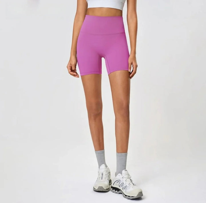 Drune | Eis Seide Yoga-Shorts für Frauen