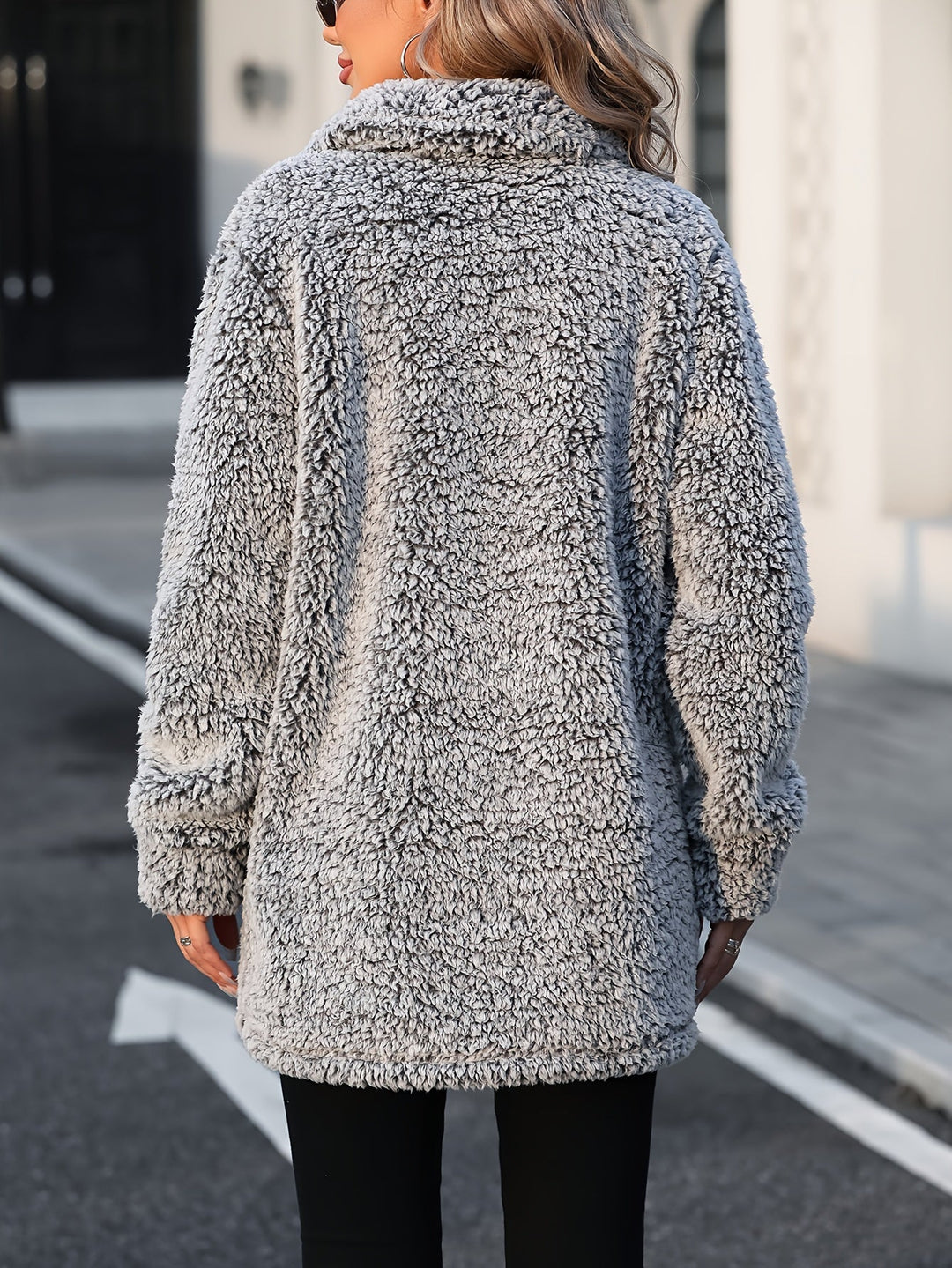Drune | Lange Teddyjacke mit Knöpfen Polyester Komfortabel und Warm