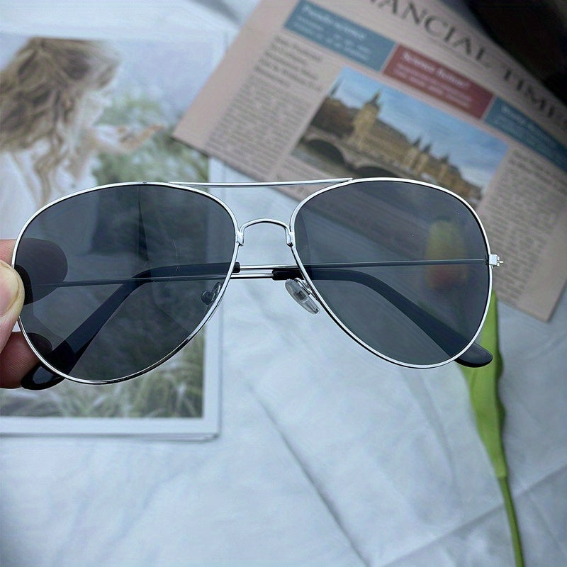 Drune | Klassische Aviator-Sonnenbrille mit Goldenem Rahmen für Damen